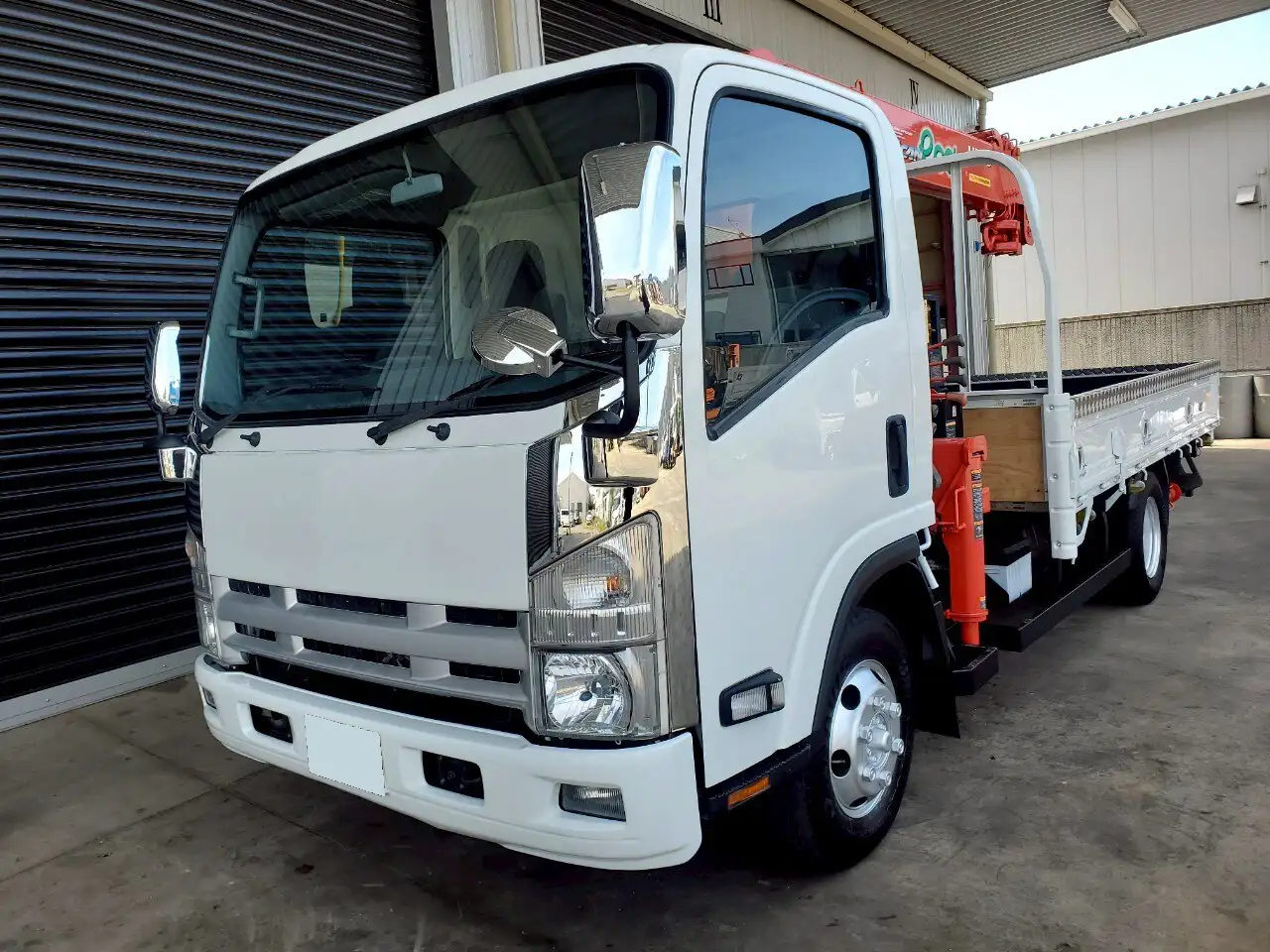 いすゞ エルフ 小型 クレーン付 床鉄板 6段の中古トラック画像1