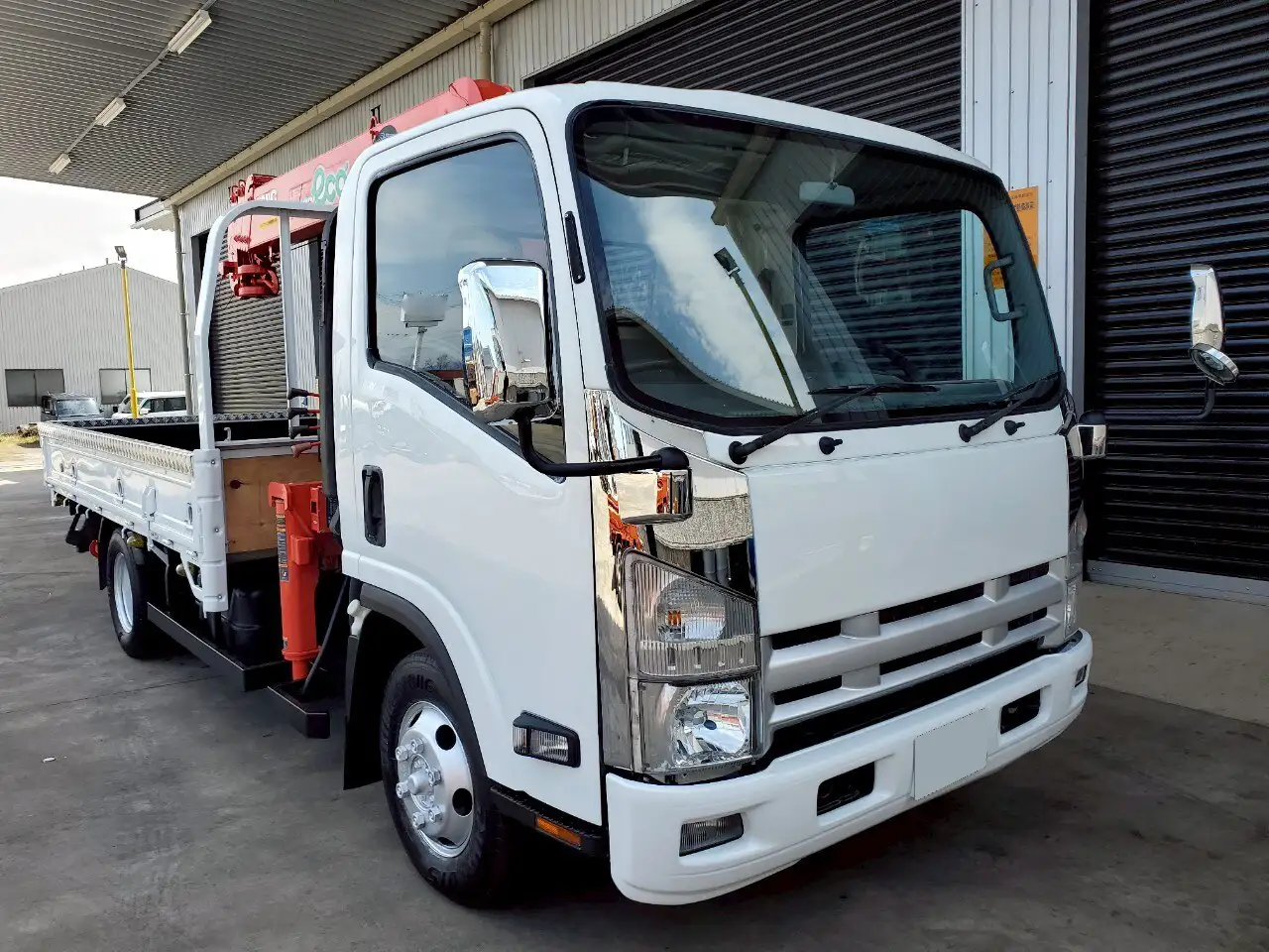 いすゞ エルフ 小型 クレーン付 床鉄板 6段の中古トラック画像2