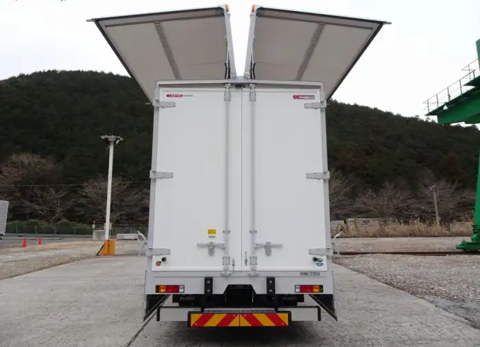 三菱 キャンター 小型 ウイング 2PG-FED90 R6の中古トラック画像10