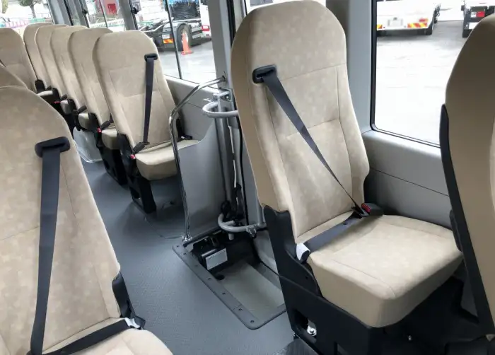 トヨタ コースター 小型 バス マイクロバス 2KG-GDB70の中古トラック画像14