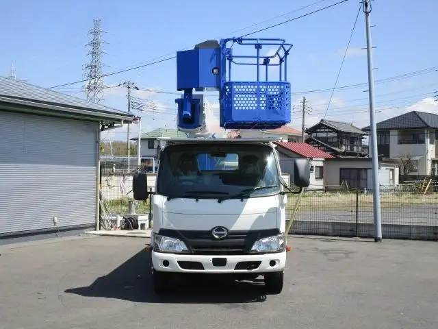 日野 デュトロ 小型 高所・建柱車 高所作業車 TKG-XZU650Fの中古トラック画像2
