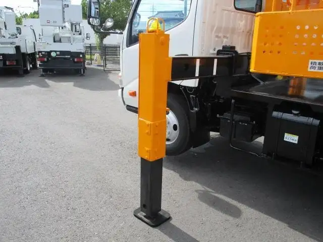 日野 デュトロ 小型 高所・建柱車 高所作業車 TKG-XZU600Eの中古トラック画像9