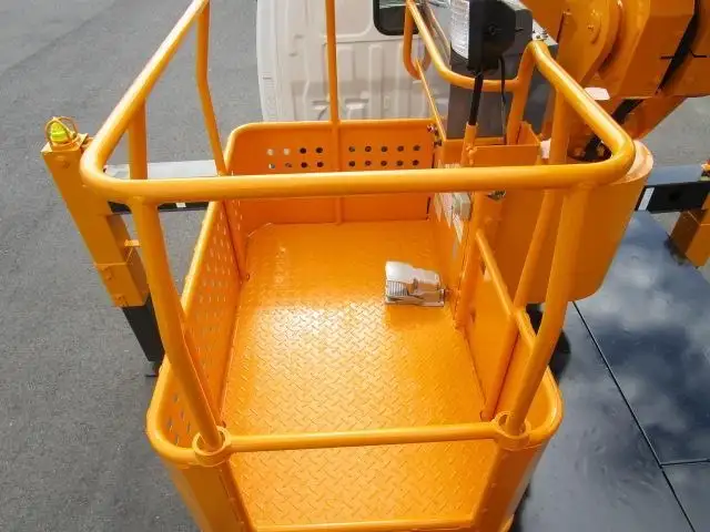 日野 デュトロ 小型 高所・建柱車 高所作業車 TKG-XZU600Eの中古トラック画像12