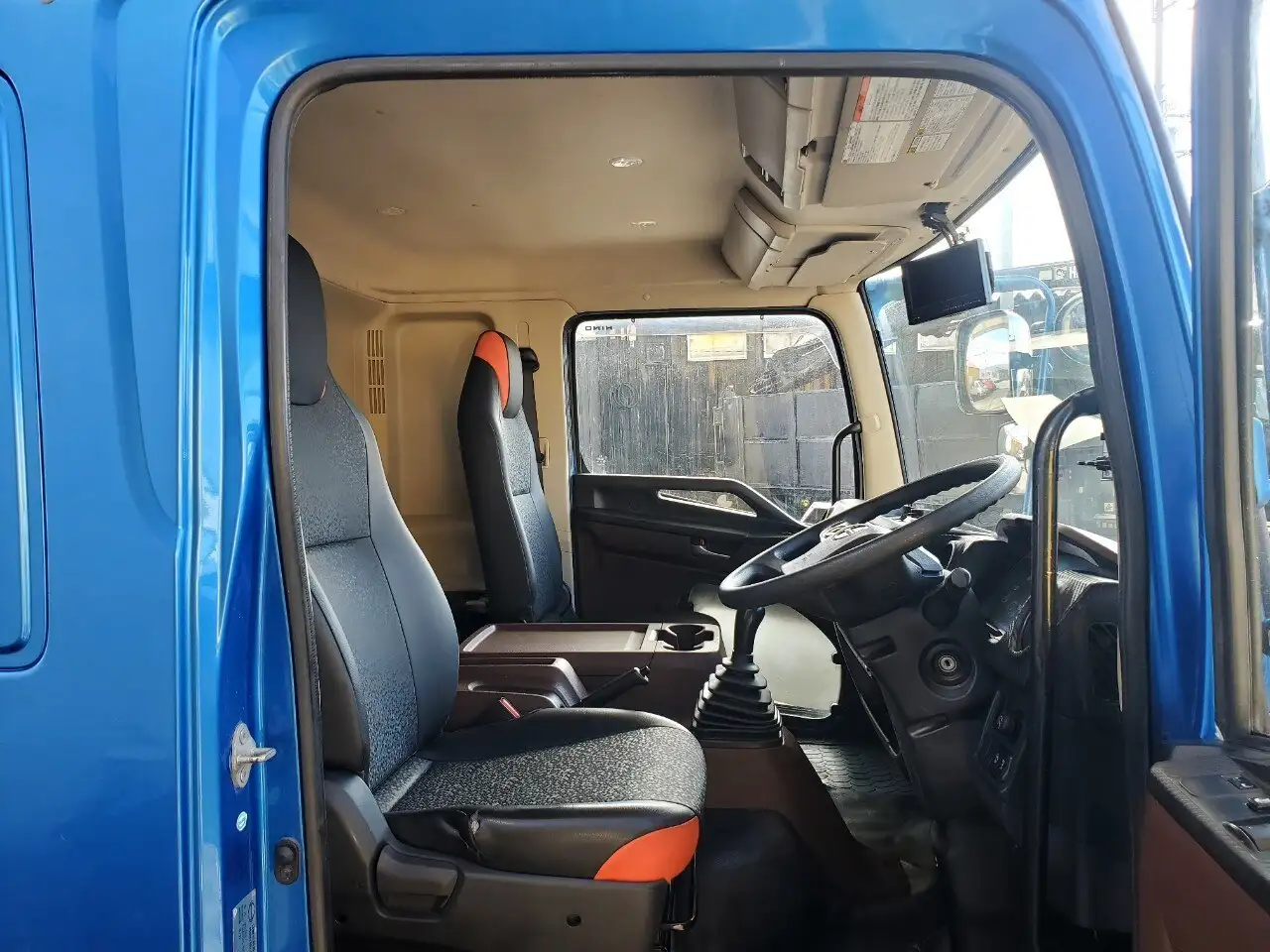 日野 レンジャー 中型/増トン パッカー車 プレス式 ベッドの中古トラック画像10
