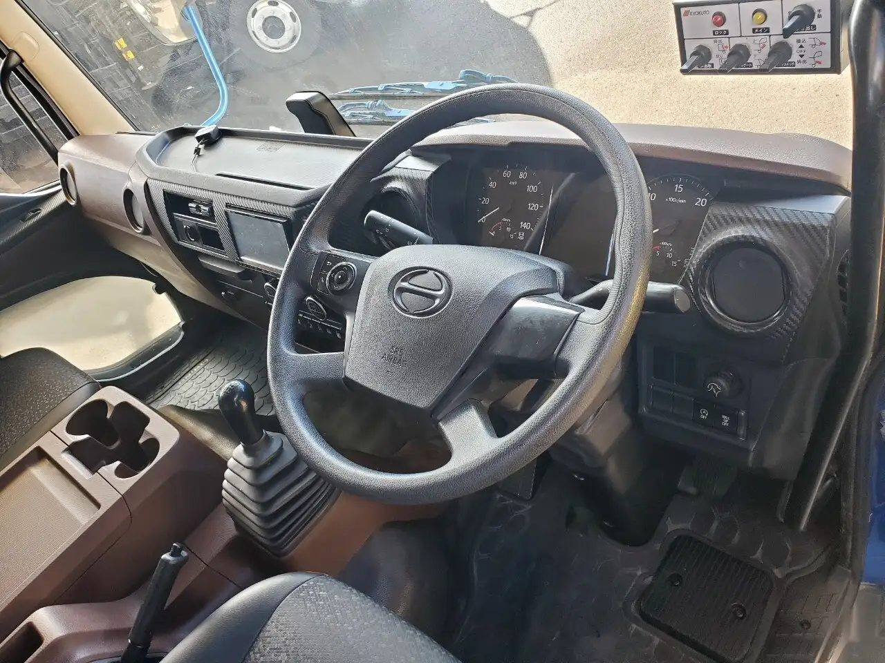 日野 レンジャー 中型/増トン パッカー車 プレス式 ベッドの中古トラック画像12