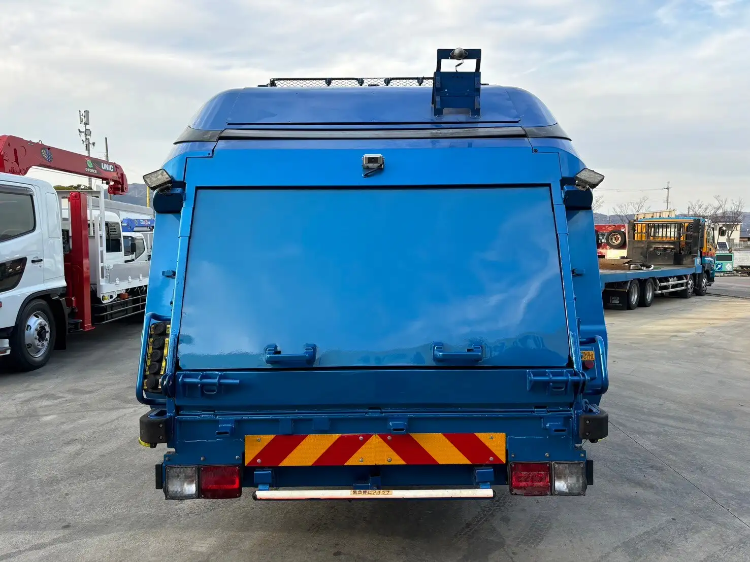 日野 レンジャー 中型/増トン パッカー車 プレス式 ベッドの中古トラック画像5