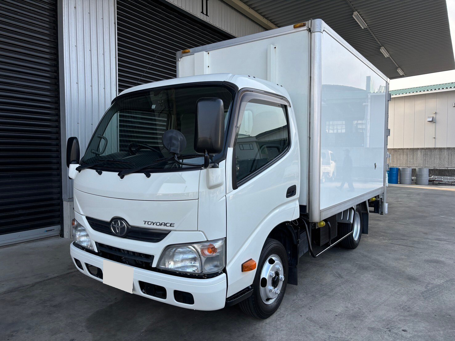 トヨタ トヨエース 小型 冷凍冷蔵 TKG-XZC605