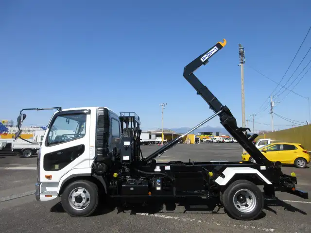 三菱 ファイター 中型/増トン アームロール ツインホイスト 2KG-FK72Fの中古トラック画像6