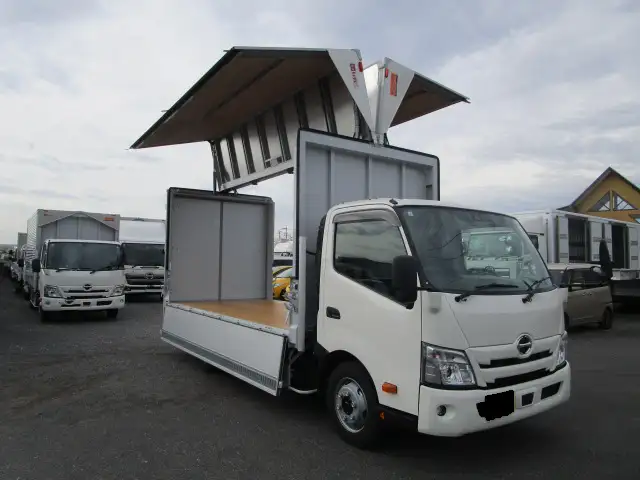 日野 デュトロ 小型 ウイング 2KG-XZU712M R6の中古トラック画像6
