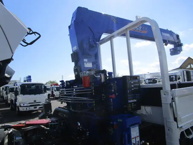 日野 デュトロ 小型 クレーン付 4段 ラジコンの中古トラック画像7