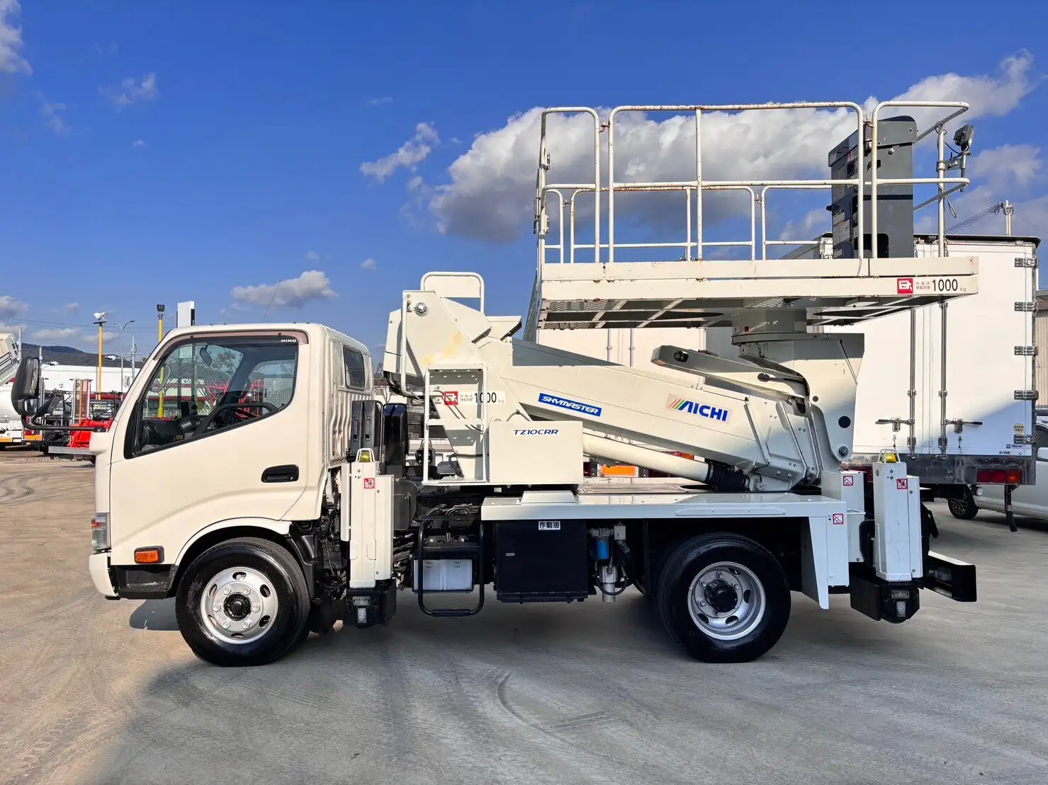 日野 デュトロ 小型 高所・建柱車 高所作業車 TKG-XZU640Fの中古トラック画像5