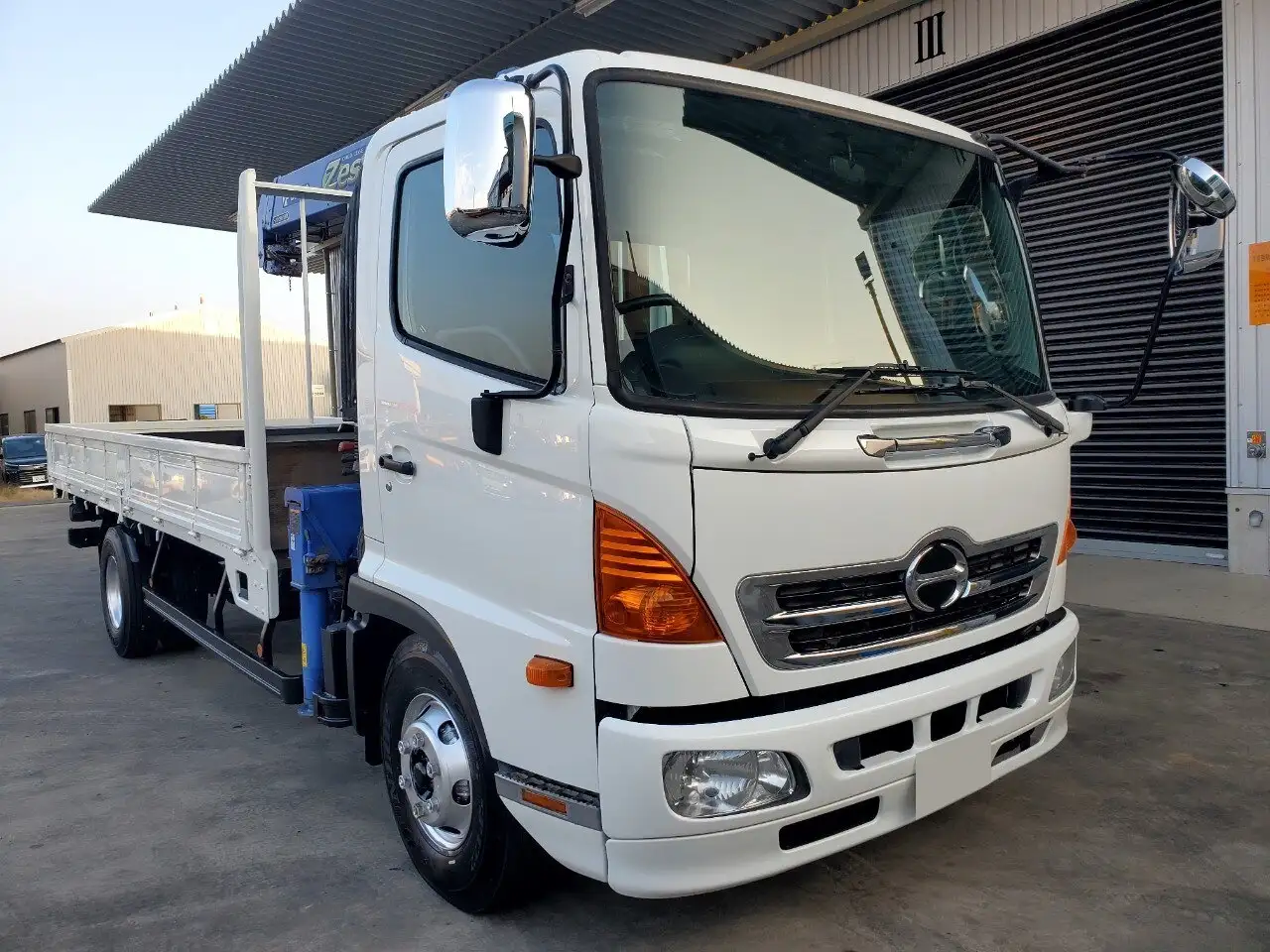 日野 レンジャー 中型/増トン クレーン付 4段 ラジコンの中古トラック画像3