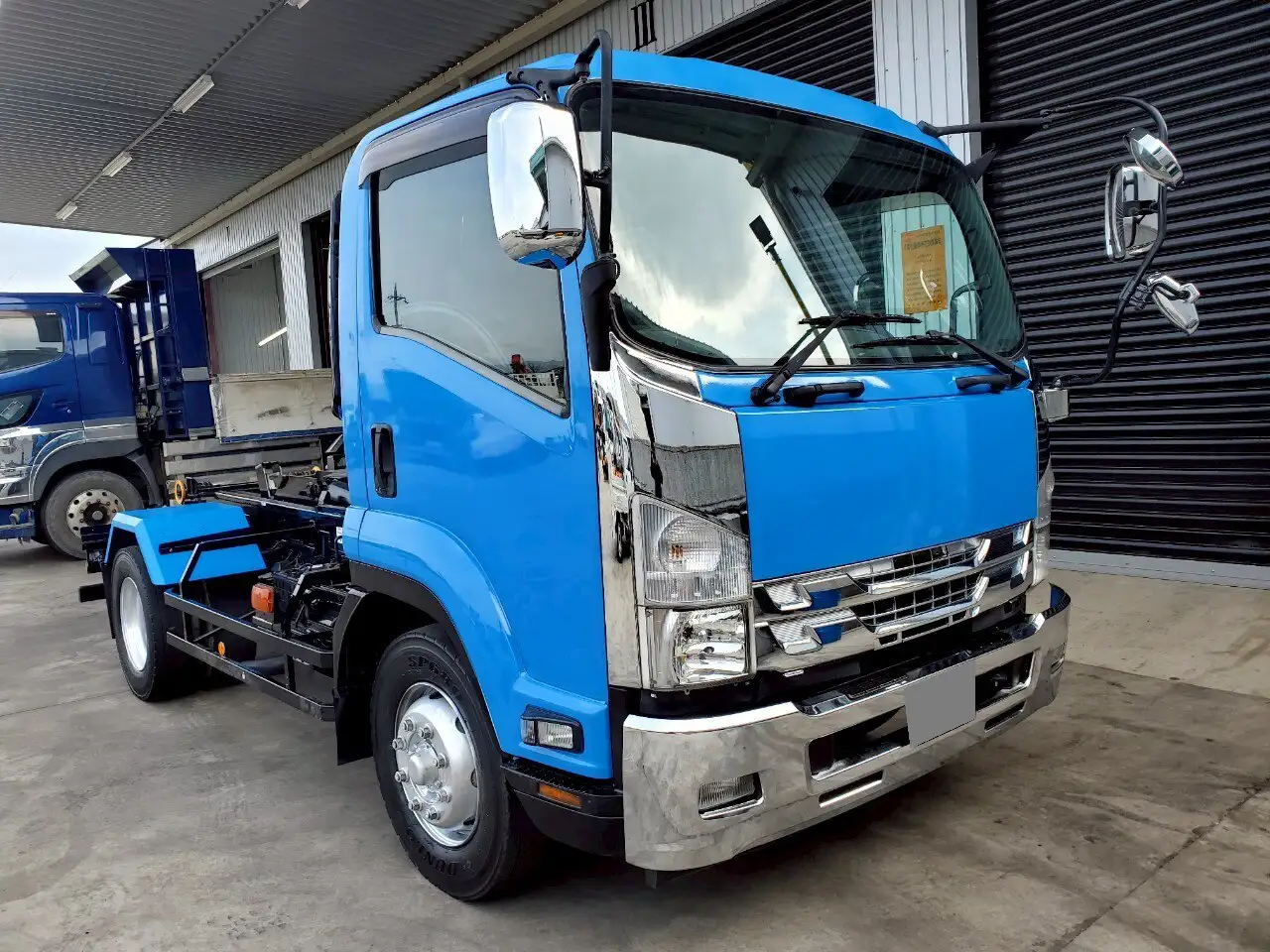いすゞ フォワード 中型/増トン アームロール ツインホイスト LPG-FTR90S2の中古トラック画像3