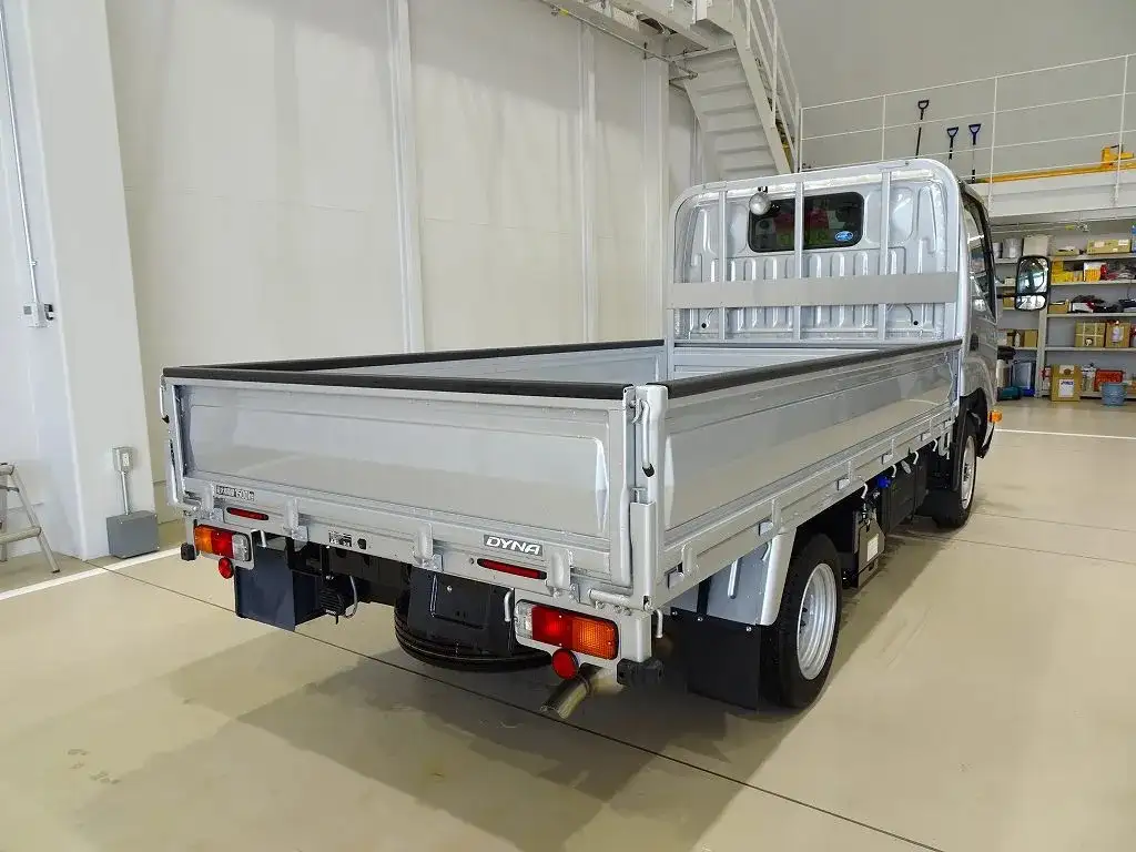 トヨタ ダイナ 小型 平ボディ 2PG-GDY281 R6の中古トラック画像2