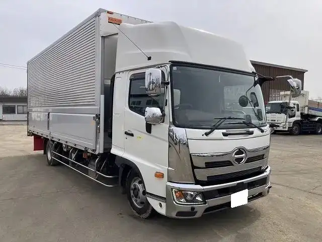 日野 レンジャー 中型/増トン ウイング エアサス ベッドの中古トラック画像3