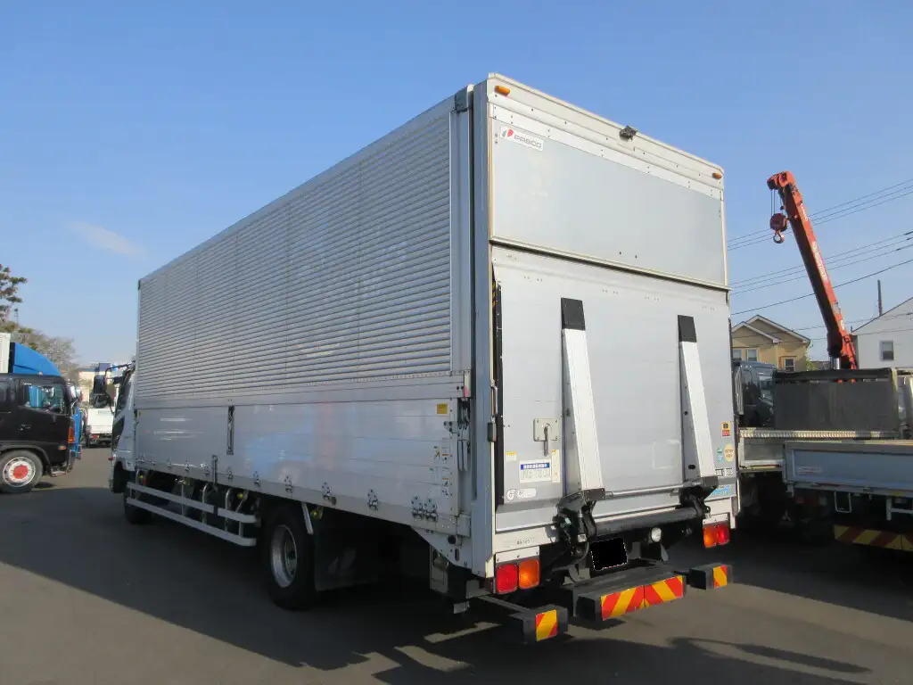 三菱 ファイター 中型/増トン ウイング パワーゲート ベッドの中古トラック画像5