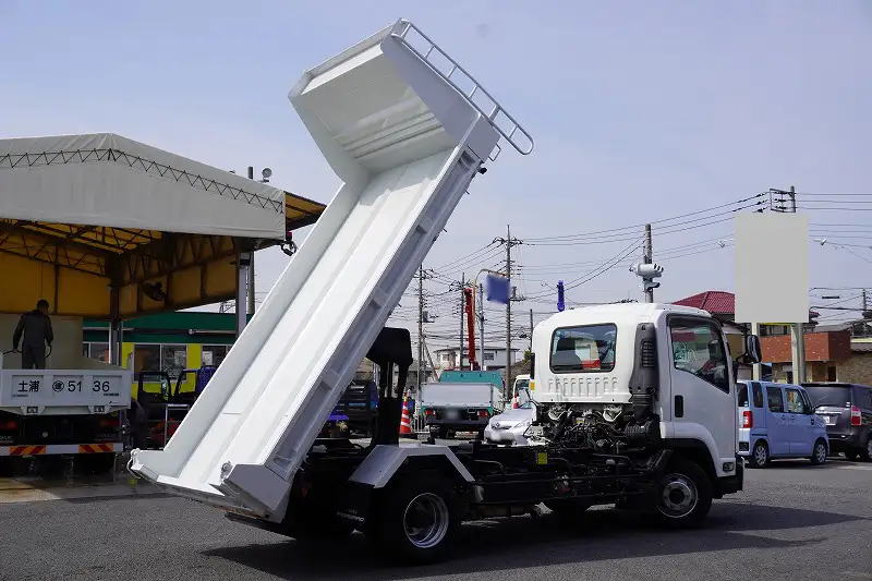 いすゞ フォワード 中型/増トン ダンプ ローダー 強化の中古トラック画像5
