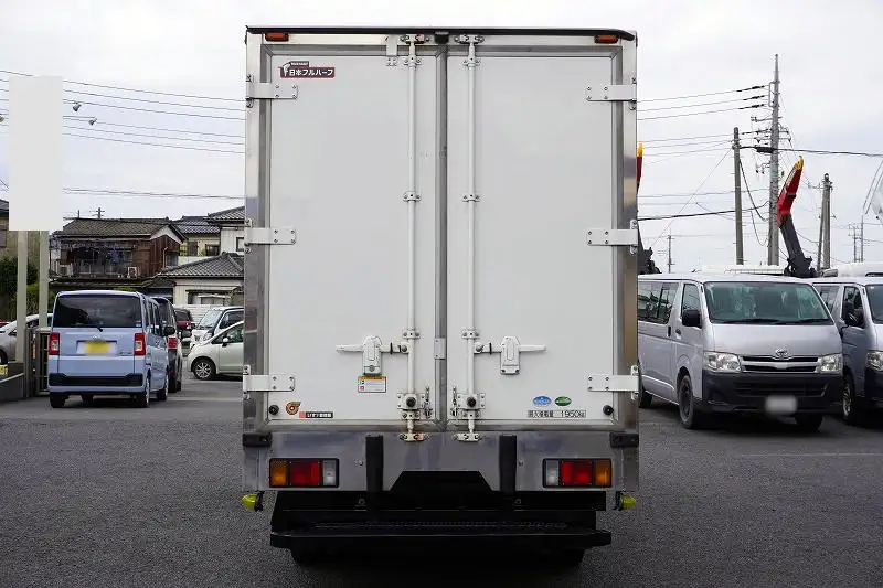 いすゞ エルフ 小型 冷凍冷蔵 低温 2室の中古トラック画像3