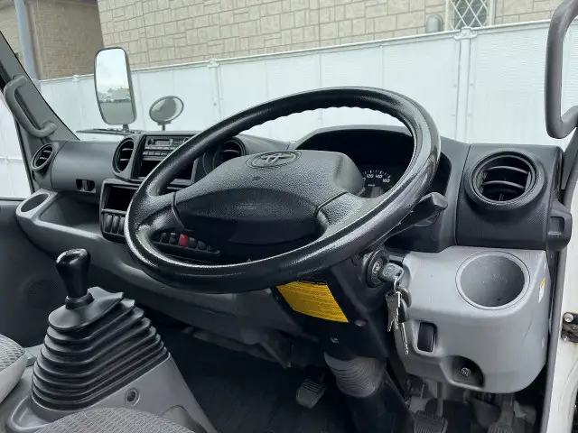 トヨタ ダイナ 小型 アルミバン TKG-XZU655 H25の中古トラック画像12
