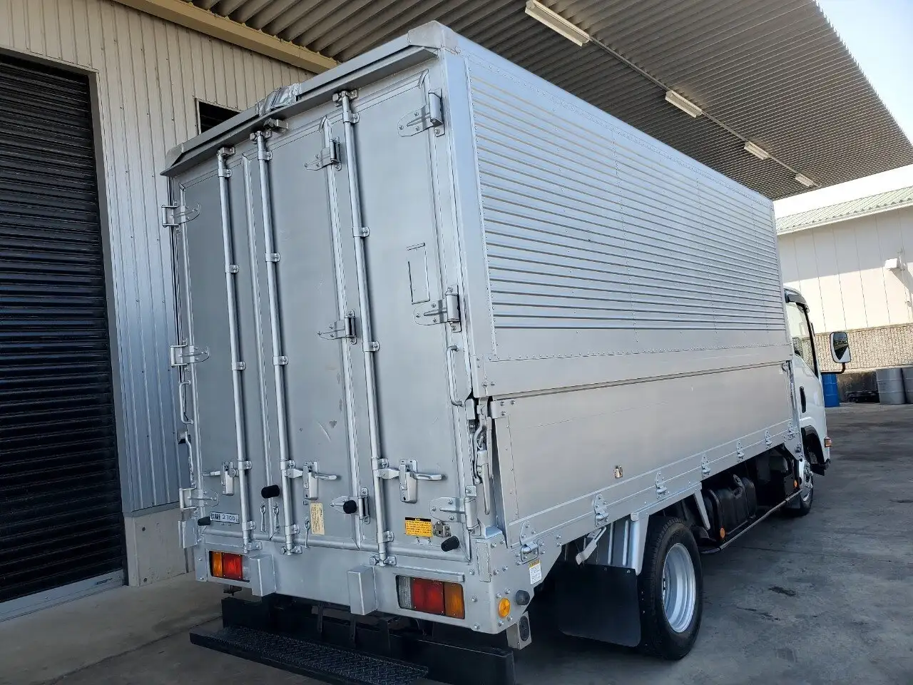 いすゞ エルフ 小型 ウイング BKG-NMR85AN H22の中古トラック画像8