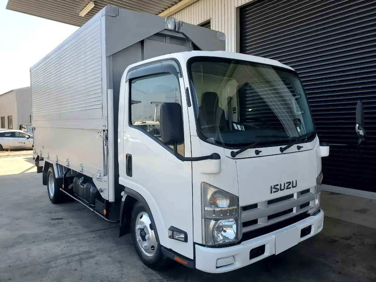 いすゞ エルフ 小型 ウイング BKG-NMR85AN H22の中古トラック画像3