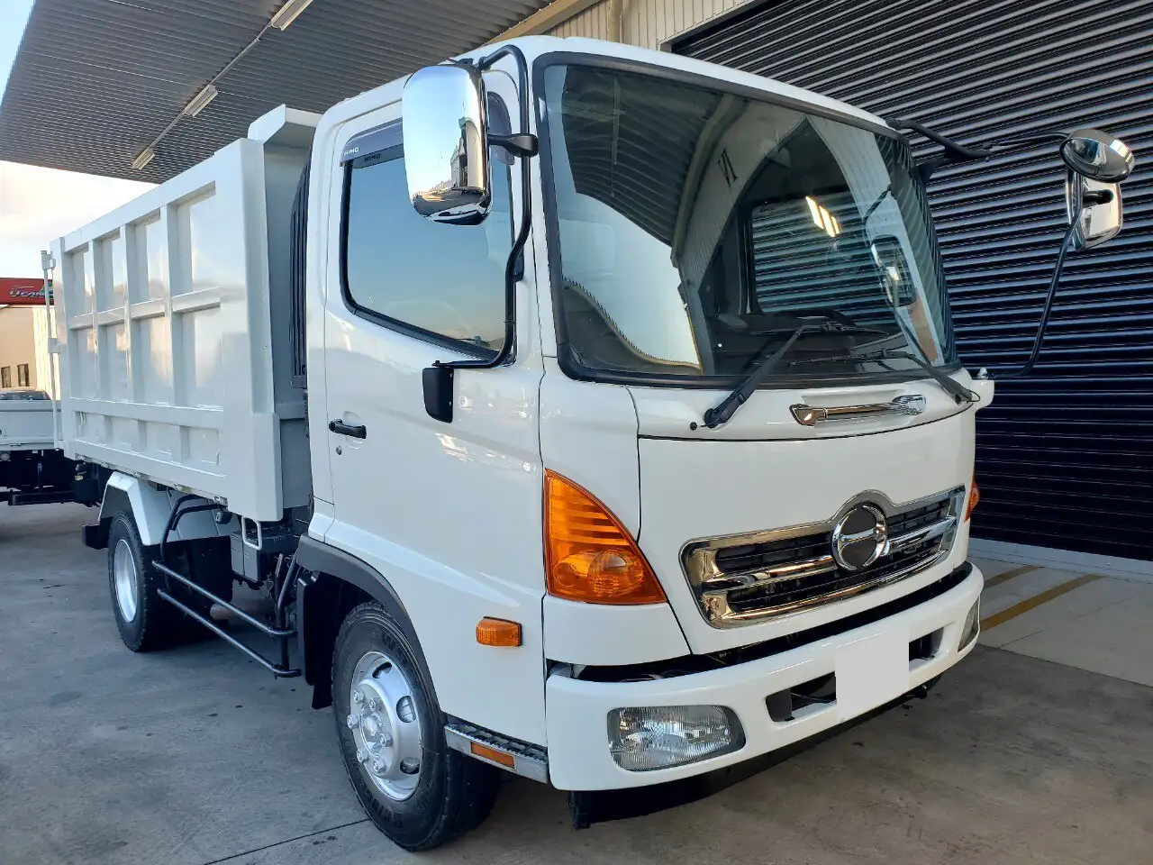 日野 レンジャー 中型/増トン ダンプ 土砂禁 SKG-FC9JCAPの中古トラック画像3