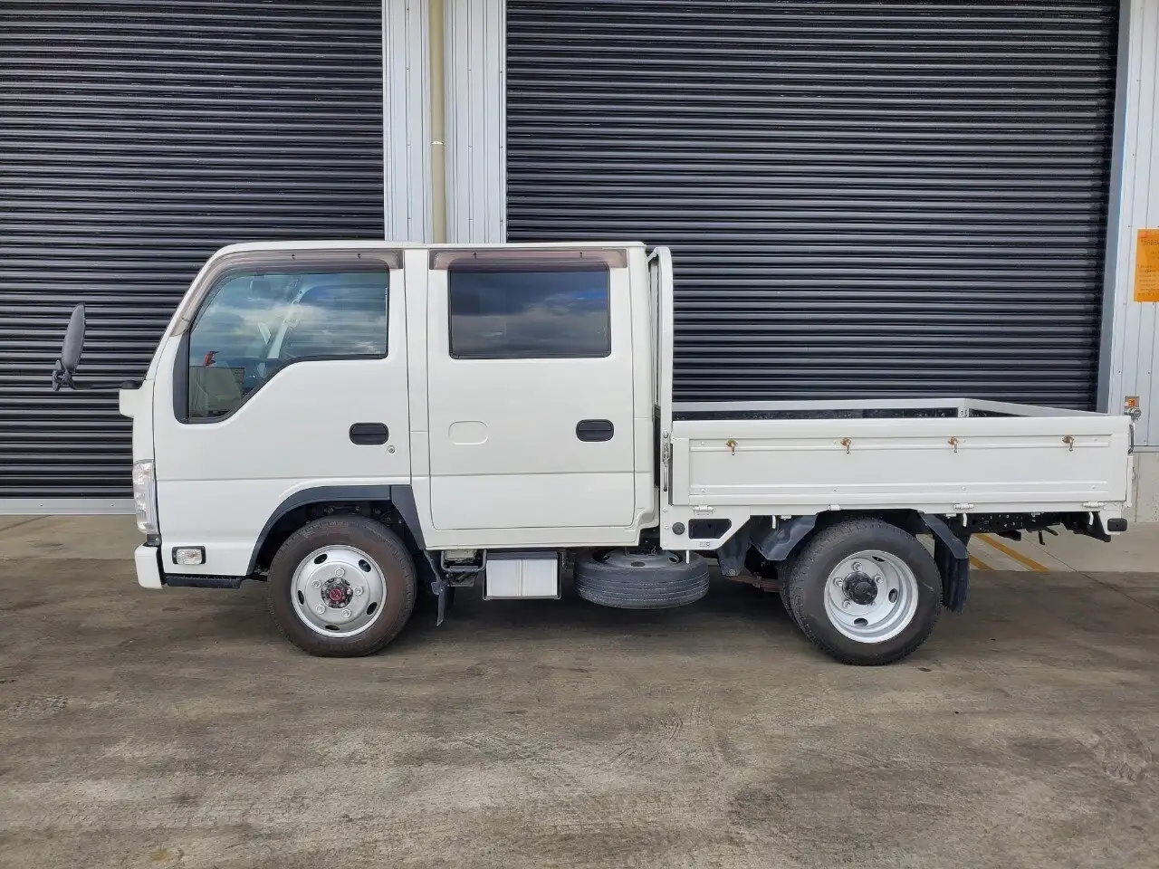 マツダ タイタン 小型 平ボディ Wキャブ TRG-LHS85Aの中古トラック画像5