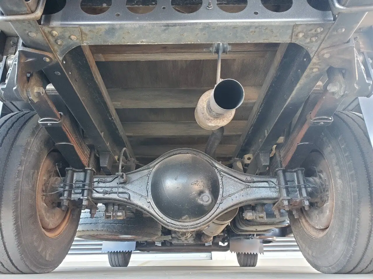 日産 アトラス 小型 クレーン付 床鉄板 3段の中古トラック画像18
