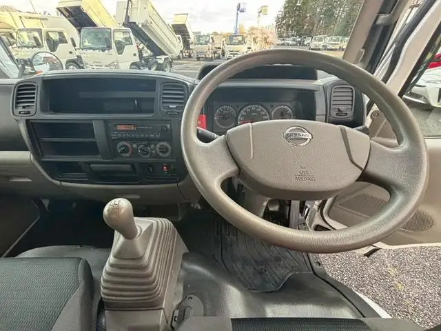 日産 アトラス 小型 平ボディ  H24の中古トラック画像9