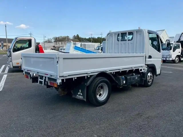 三菱 キャンター 小型 平ボディ  H31/R1の中古トラック画像2