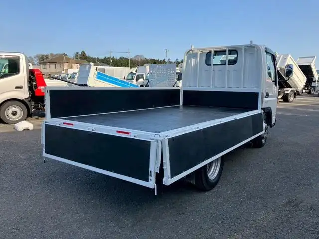 三菱 キャンター 小型 平ボディ  H31/R1の中古トラック画像5