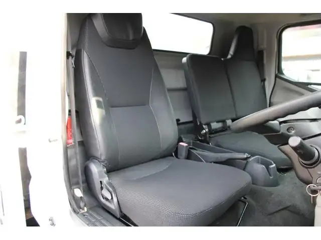 三菱 キャンター 小型 平ボディ  H29の中古トラック画像7
