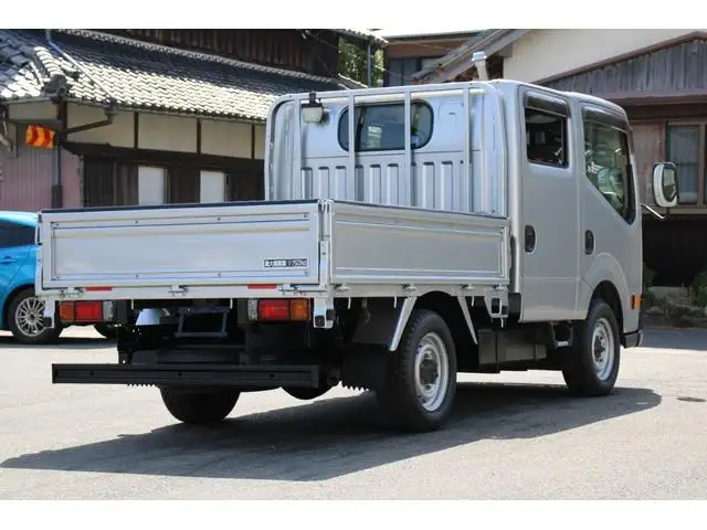 日産 アトラス 小型 平ボディ Wキャブ 床鉄板の中古トラック画像2