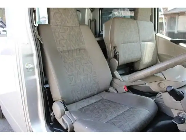 日産 アトラス 小型 平ボディ Wキャブ 床鉄板の中古トラック画像7