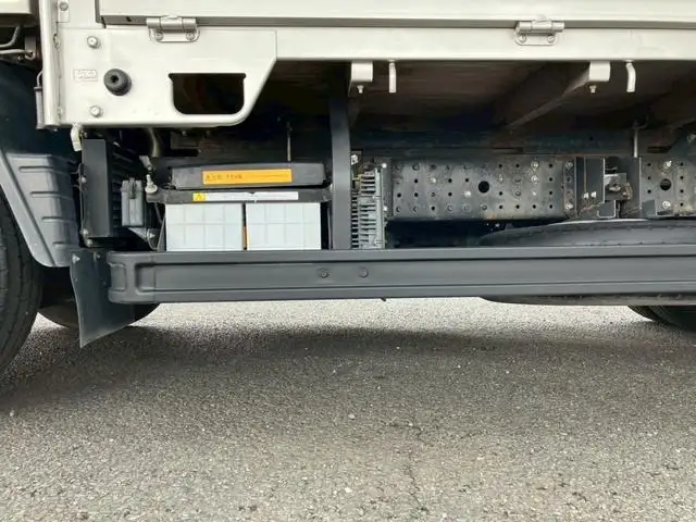 三菱 キャンター 小型 平ボディ  H26の中古トラック画像15