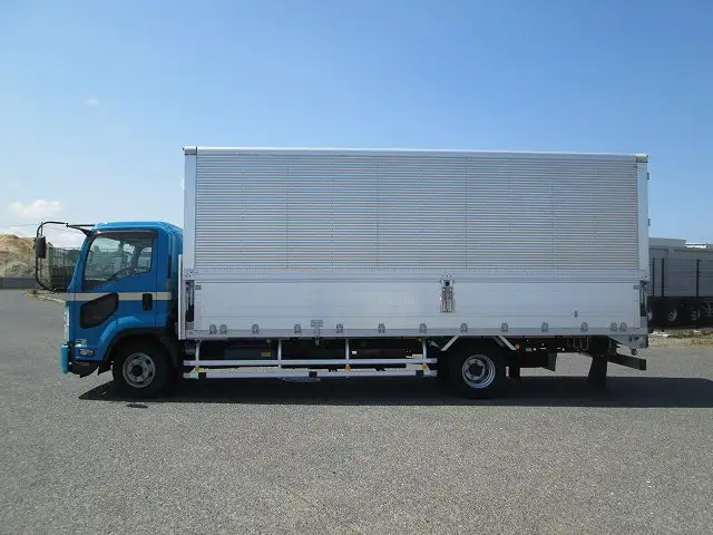いすゞ フォワード 中型/増トン ウイング TKG-FRR90S2 H26の中古トラック画像3