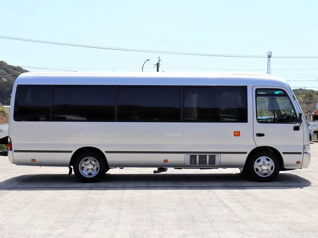 トヨタ コースター 小型 バス マイクロバス SDG-XZB50の中古トラック画像2