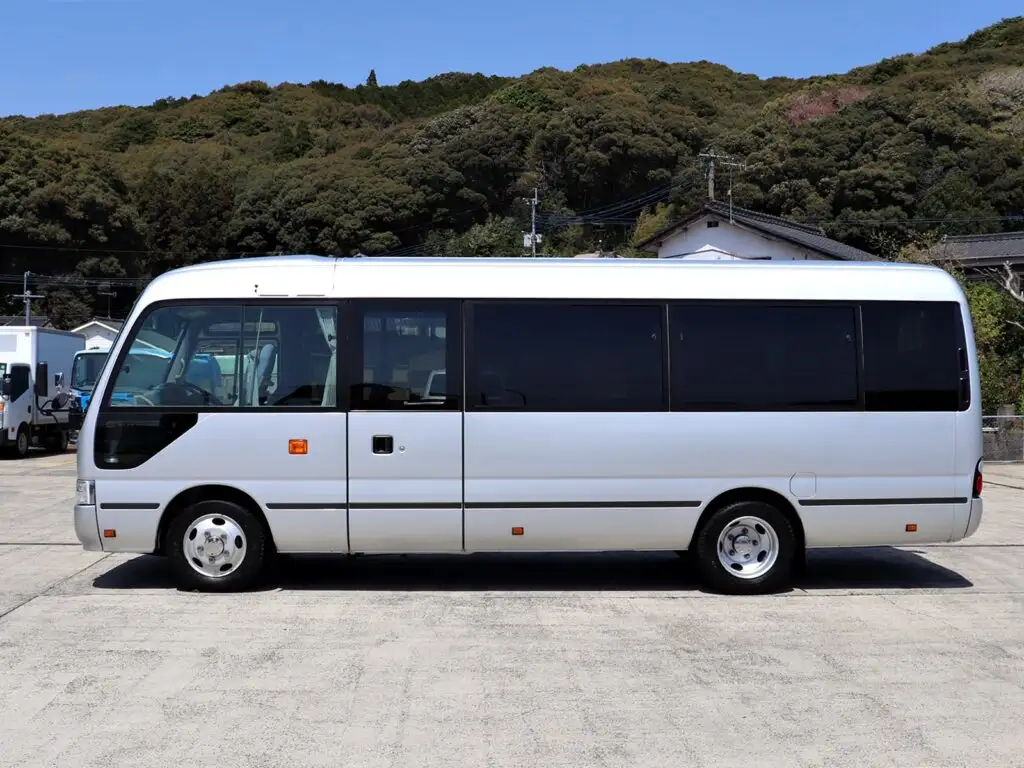 トヨタ コースター 小型 バス マイクロバス SDG-XZB50の中古トラック画像4
