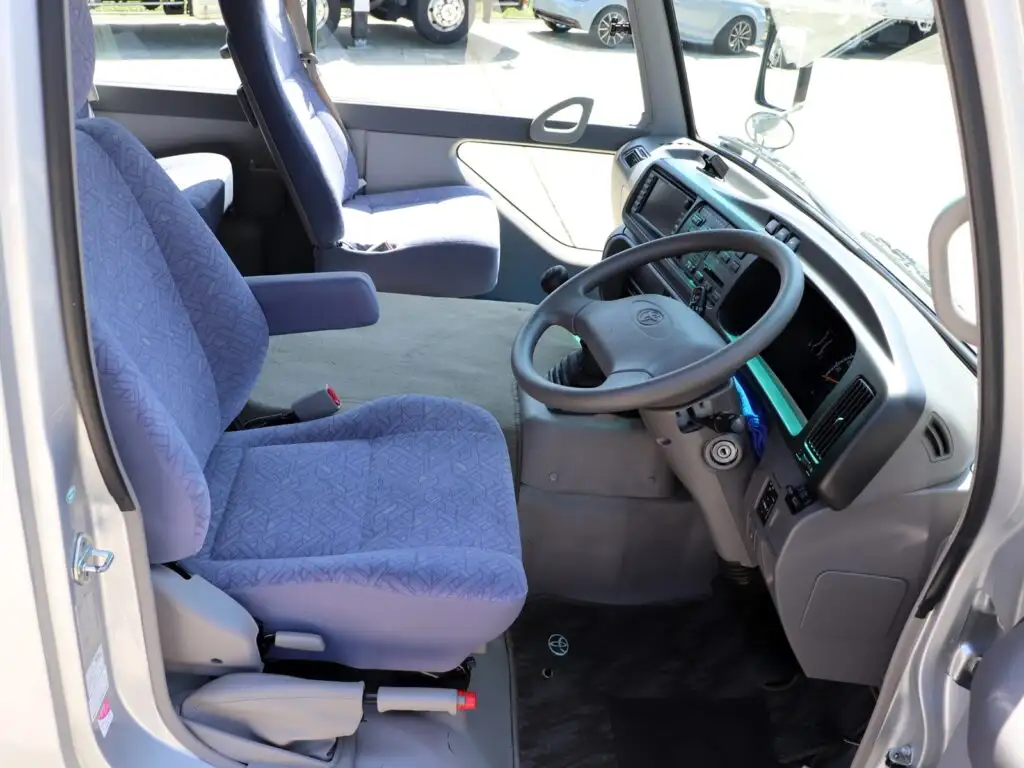 トヨタ コースター 小型 バス マイクロバス SDG-XZB50の中古トラック画像7