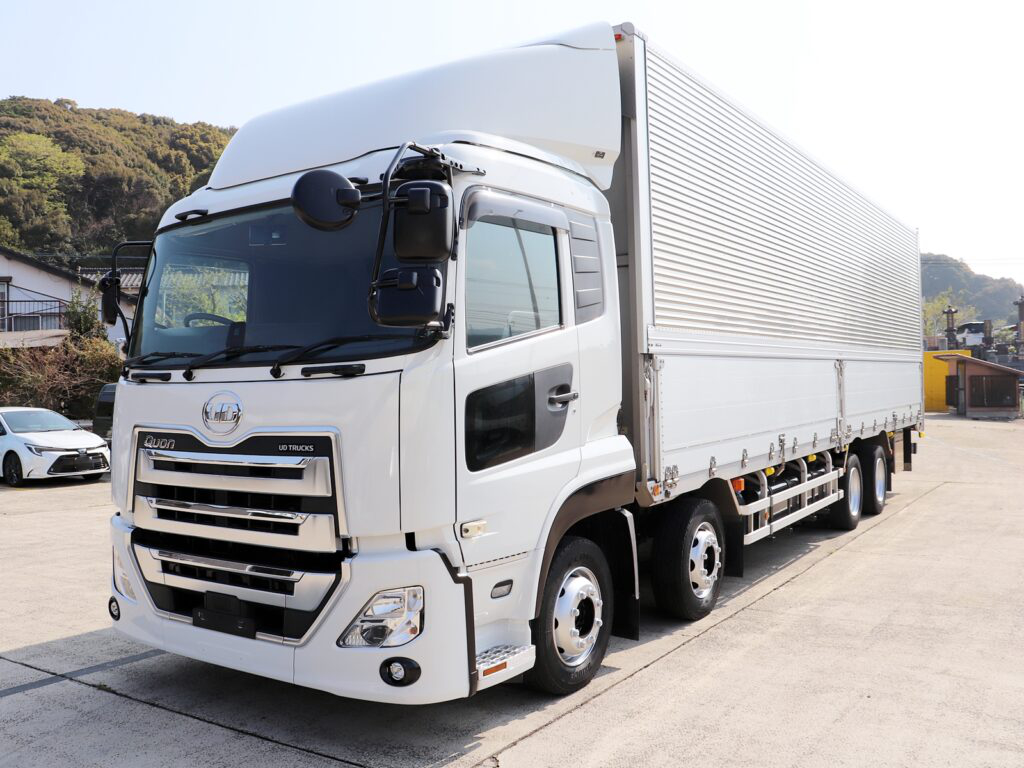 日産UD クオン 大型 ウイング 2PG-CG5CA
