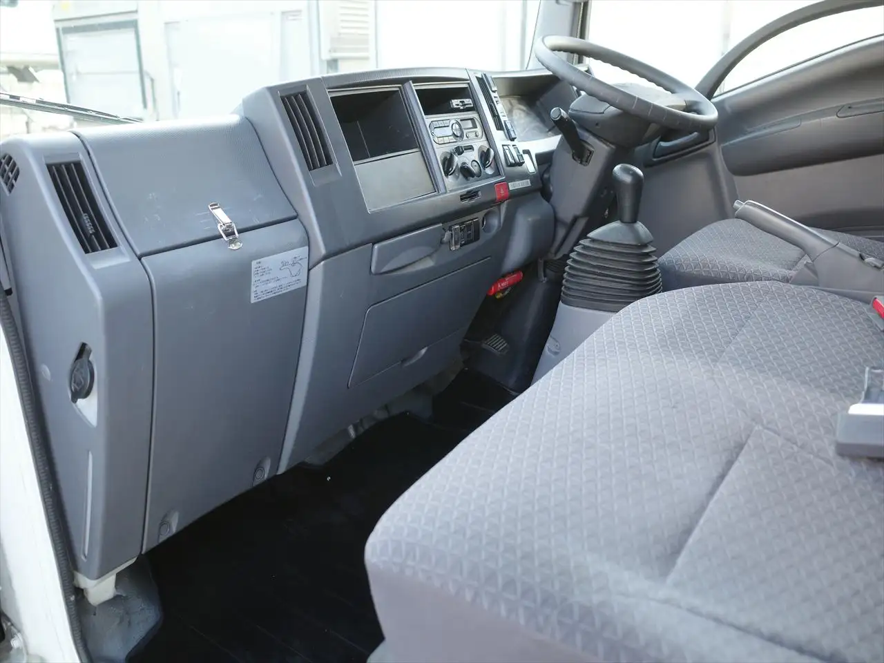 いすゞ エルフ 小型 アルミバン TRG-NLR85AN H31/R1の中古トラック画像12