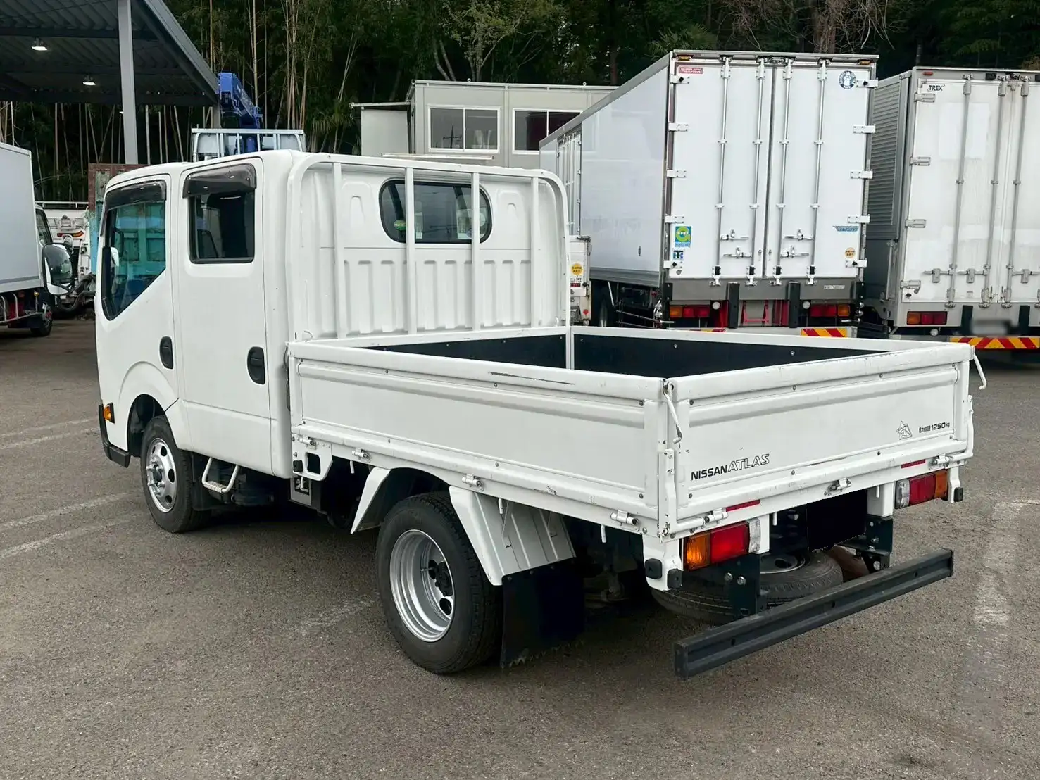 日産 アトラス 小型 平ボディ Wキャブ CBF-SQ2F24の中古トラック画像5
