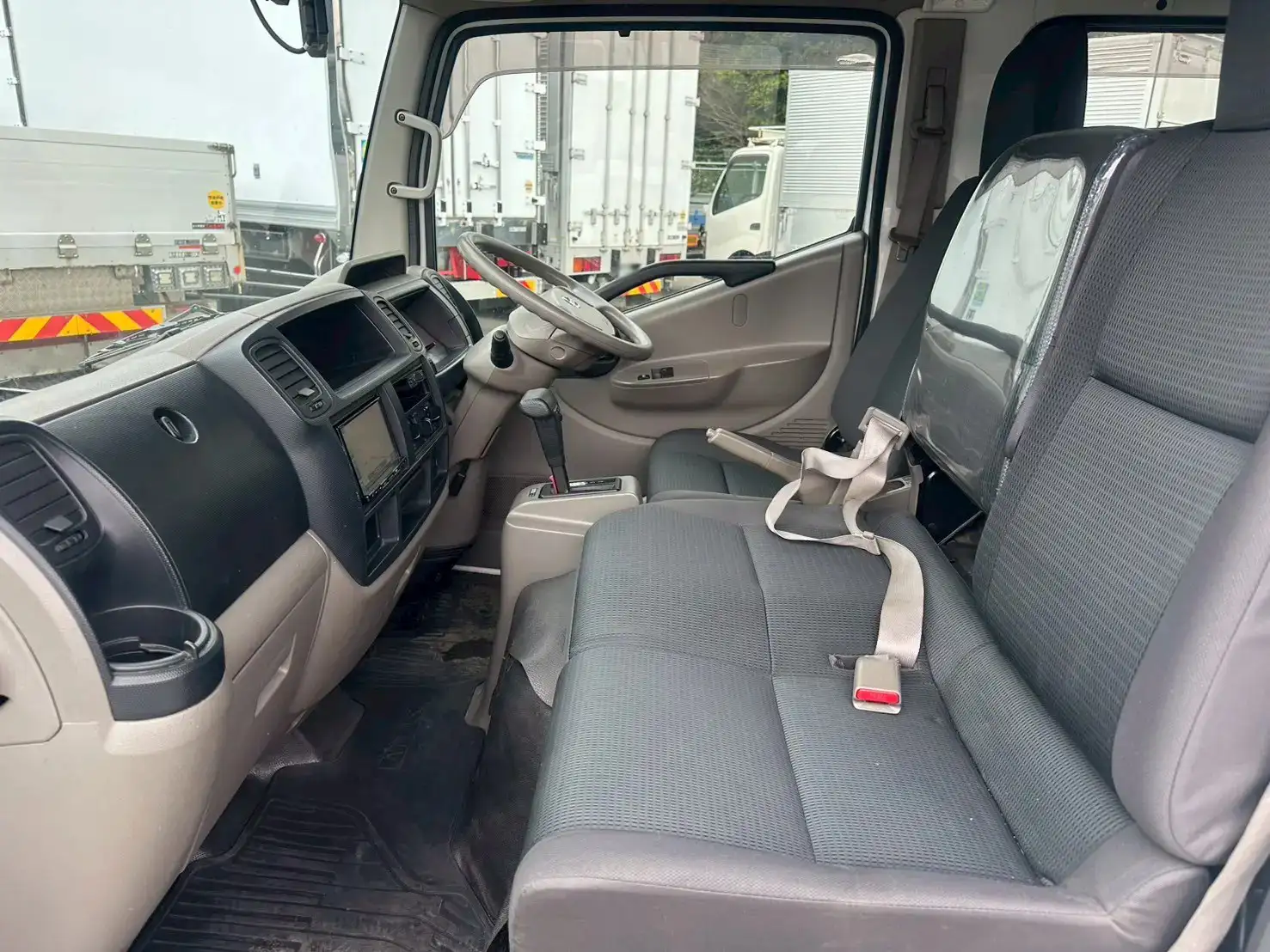 日産 アトラス 小型 平ボディ Wキャブ CBF-SQ2F24の中古トラック画像12