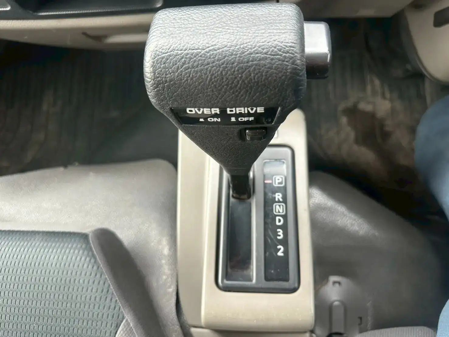 日産 アトラス 小型 平ボディ Wキャブ CBF-SQ2F24の中古トラック画像15