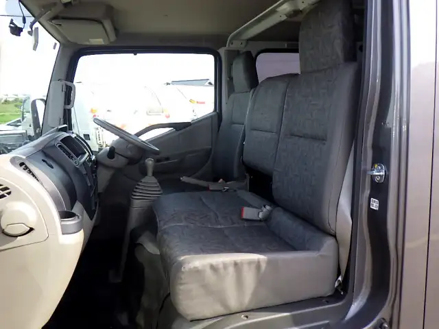 日産 アトラス 小型 平ボディ Wキャブ 床鉄板の中古トラック画像9