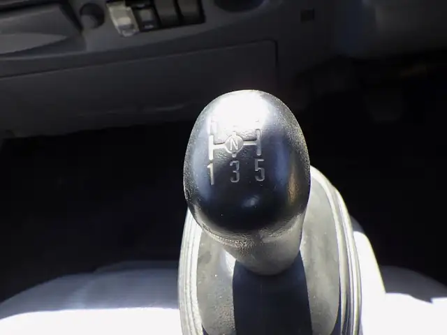 いすゞ エルフ 小型 平ボディ TKG-NLR85AR H24の中古トラック画像15