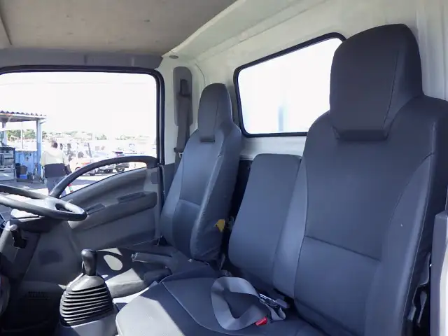 いすゞ エルフ 小型 平ボディ TKG-NLR85AR H24の中古トラック画像11