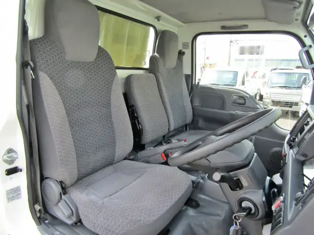 いすゞ エルフ 小型 平ボディ 2RG-NJR88A H31/R1の中古トラック画像11