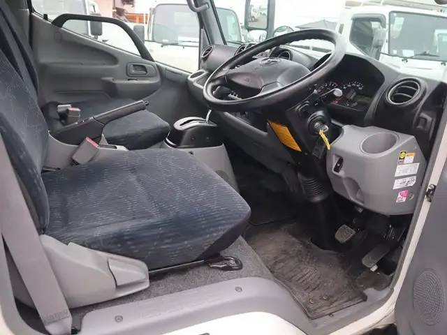 トヨタ トヨエース 小型 平ボディ ABF-TRY230 H30の中古トラック画像11