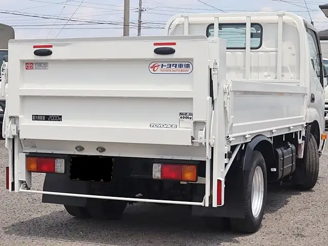 トヨタ トヨエース 小型 平ボディ パワーゲート TKG-XZC605の中古トラック画像3